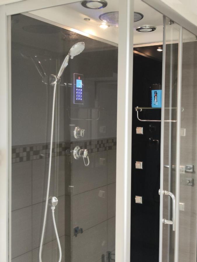 Sempione Apartment Лайнате Екстериор снимка